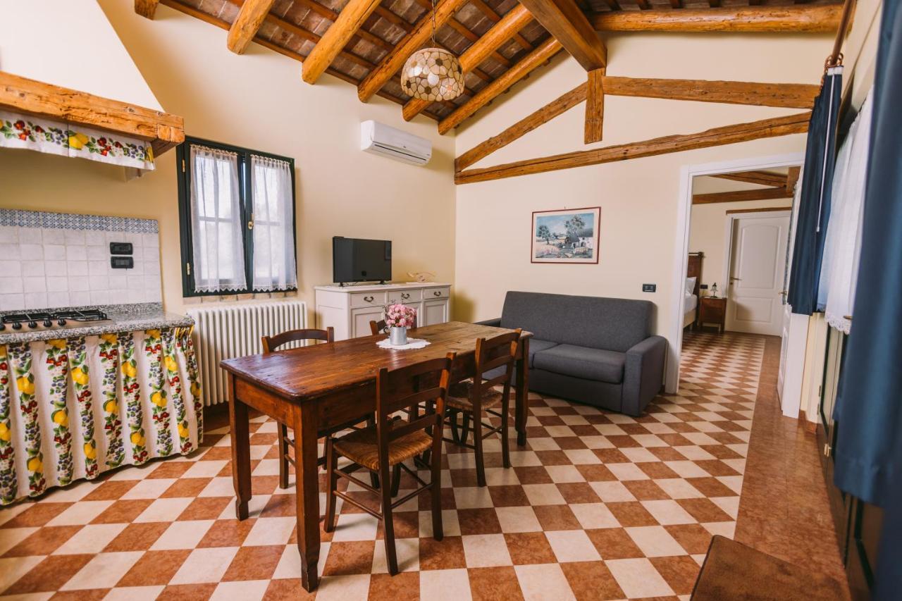 Agriturismo Albafiorita Vendégház Latisana Kültér fotó