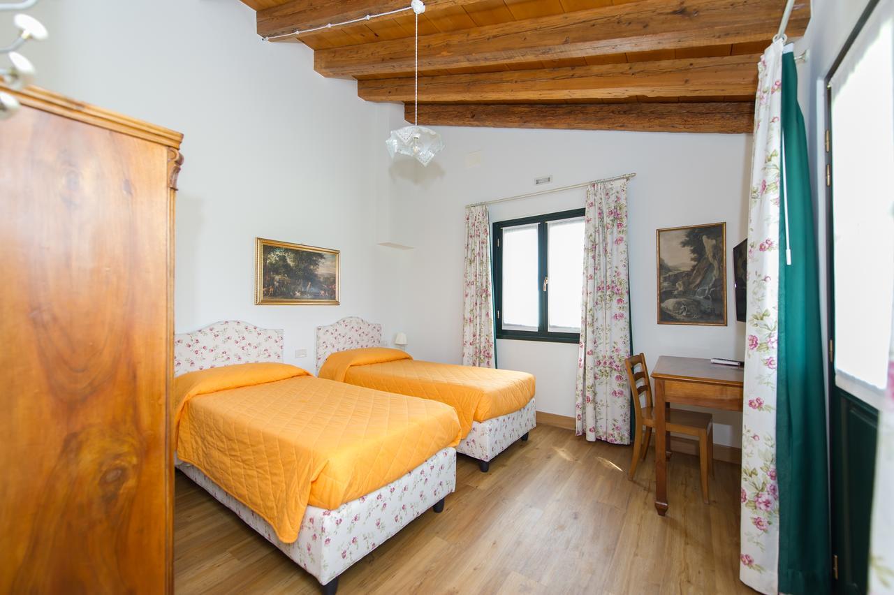 Agriturismo Albafiorita Vendégház Latisana Kültér fotó